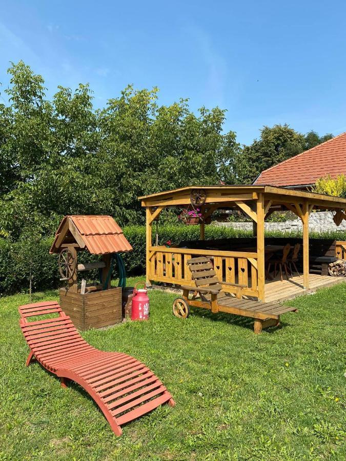 Zimmer Feri Vendeghaz Hotel Abaujszanto Exterior photo