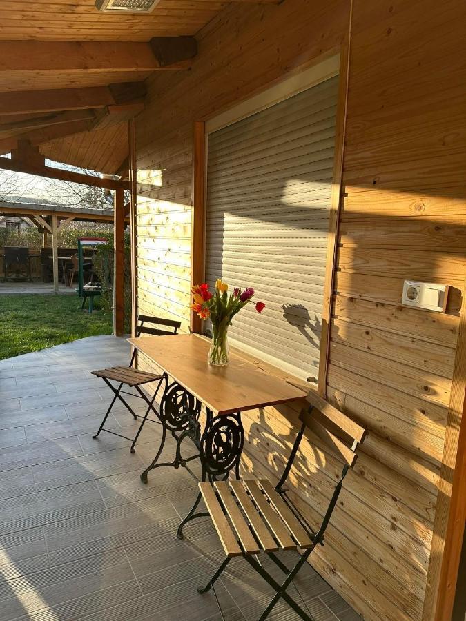Zimmer Feri Vendeghaz Hotel Abaujszanto Exterior photo